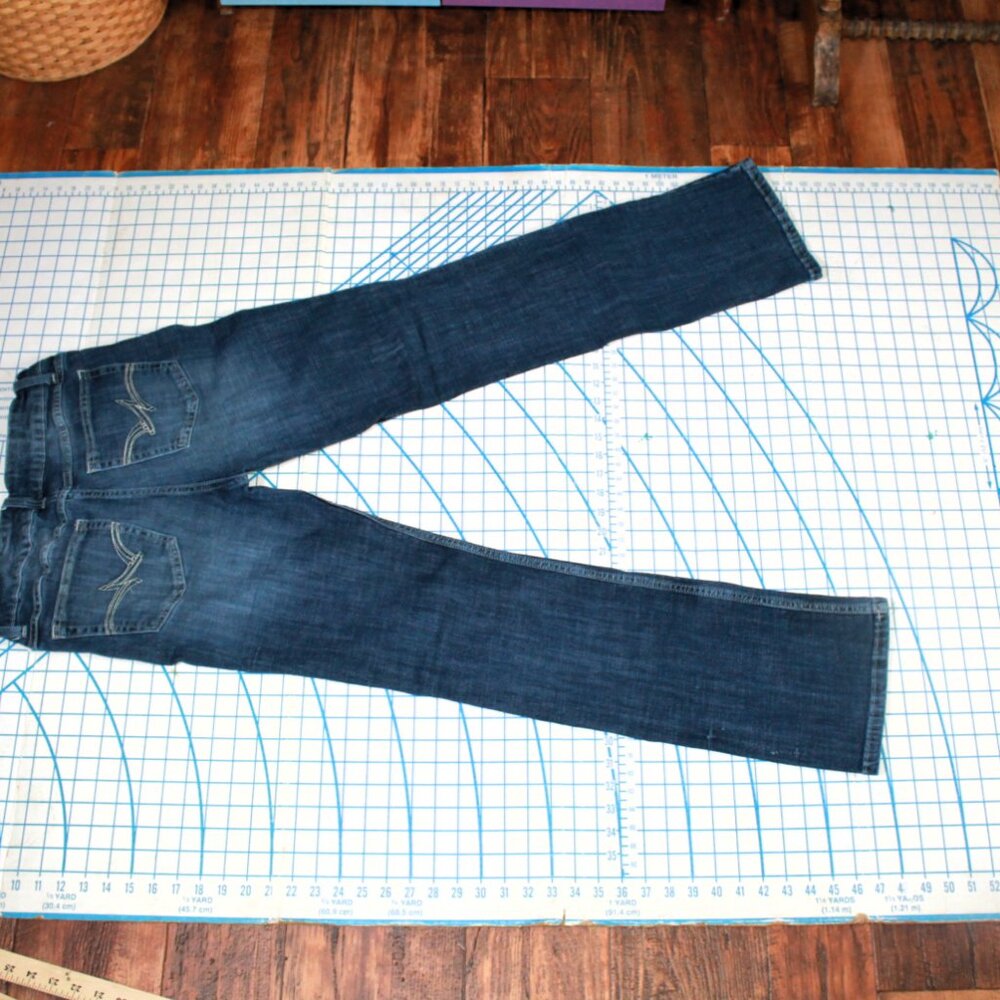 Wrangler Boot Cut Mid Rise Jeans, Size 11, AS IS - Picture 4 of 9
